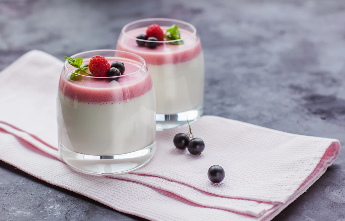 Panna Cotta with raspberries