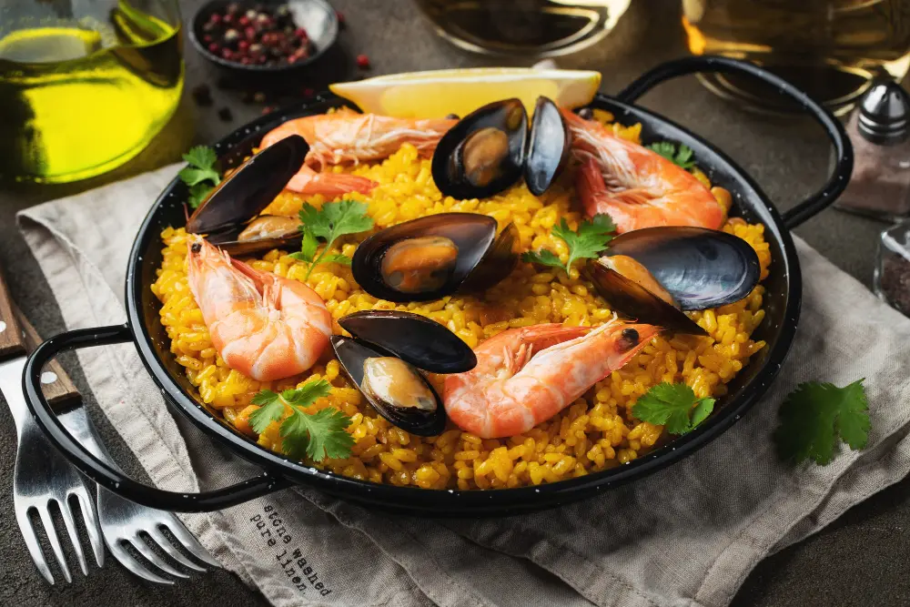 Paella food